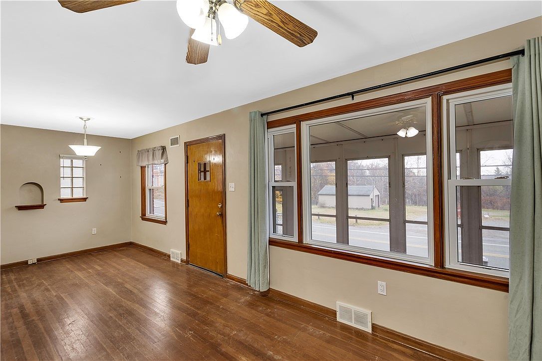 1710 Ridge Road Ext Ambridge, PA 15003 | Single Family