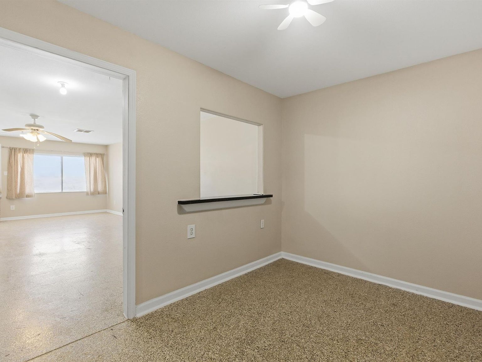 313 Grand Ave Bacliff, TX 77518  | Single Family