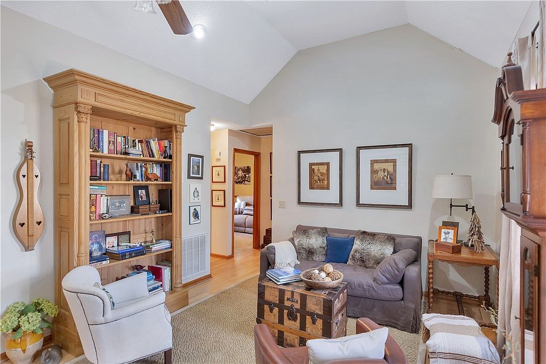 109 Holder St Liberty, SC 29657  | Single Family