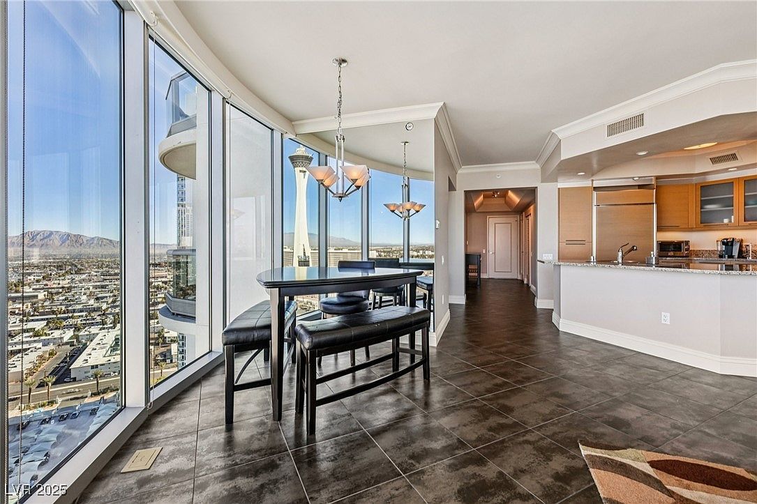 222 Karen Ave Unit 2608 Las Vegas, NV 89109  | Condominium