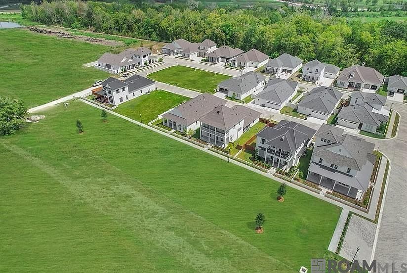 2844 Pointe Marie Dr Baton Rouge, LA 70820  | Land/Lot