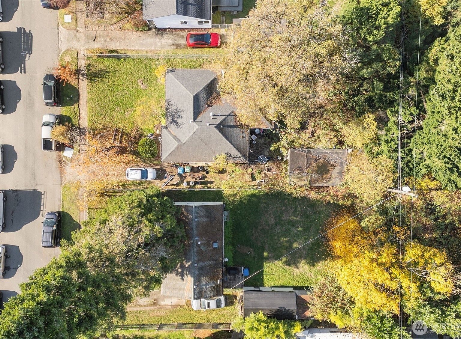 190 Xx 10th Ave NE Seattle, WA 98155  | Single Family