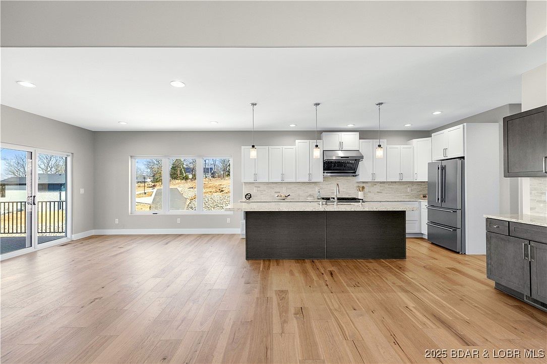 5499 Deephaven Ln Osage Beach, MO 65065  | Single Family