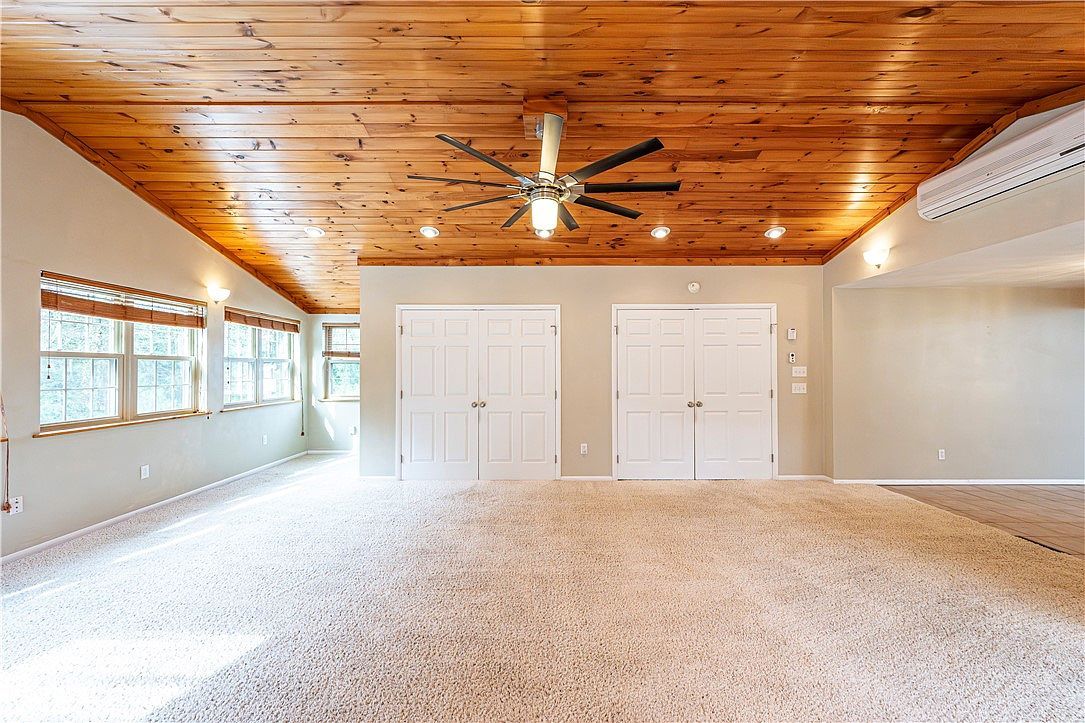 11320 James St North Huntingdon, PA 15642  | Single Family