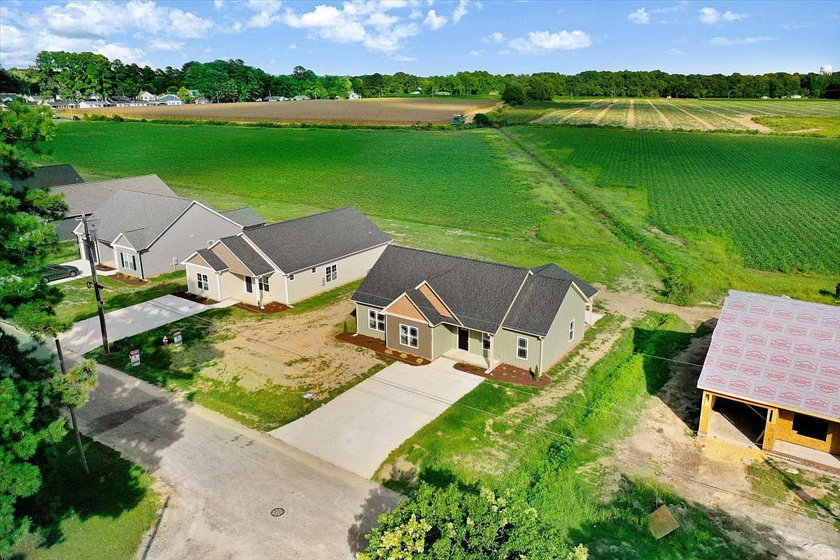 512 S Vance St Fremont, NC 27830  | Single Family