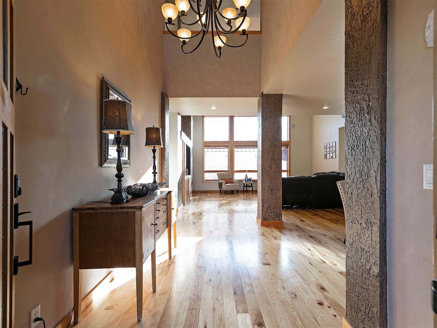 8877 Indreland Rd Missoula, MT 59808  | Single Family