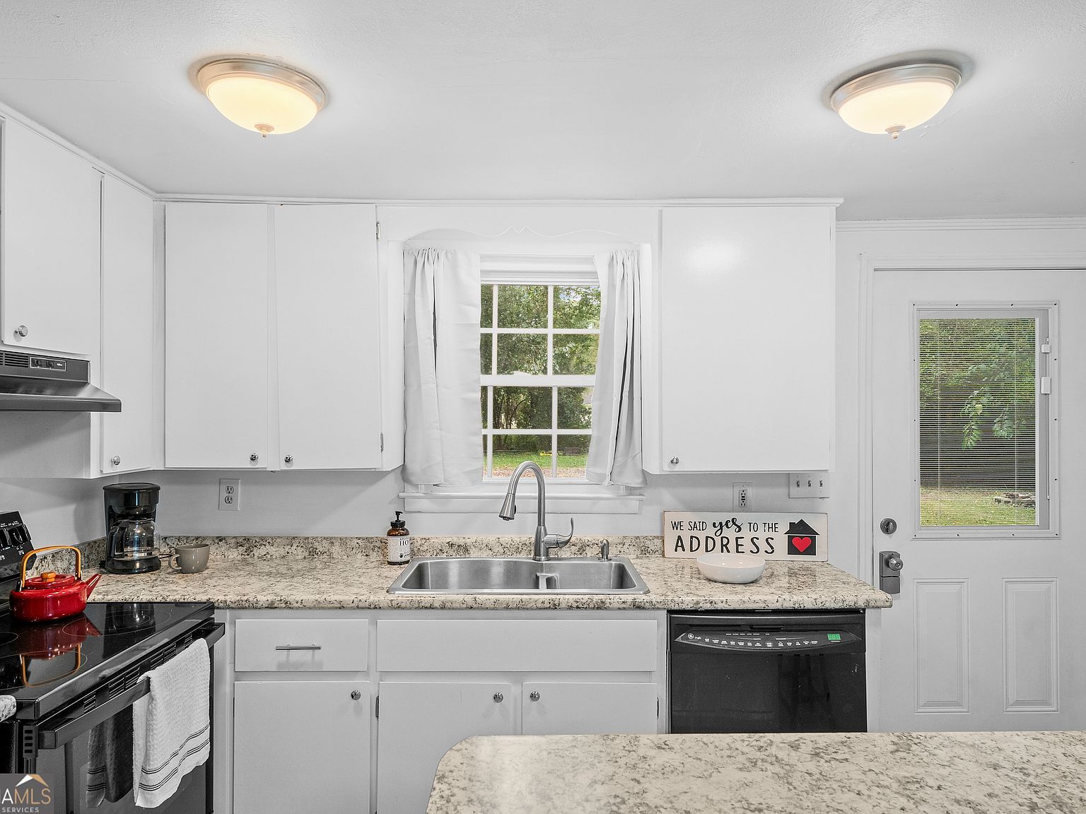 17 Russell Ave Garden City, GA 31408  | Single Family