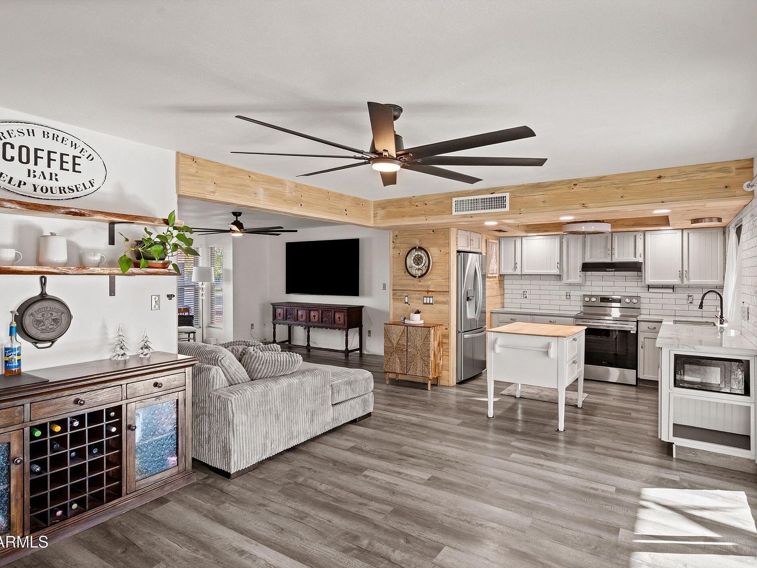 10443 W Butler Dr Peoria, AZ 85345  | Single Family