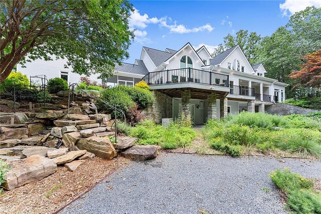 77 Old River Rd Dahlonega, GA 30533  | Single Family