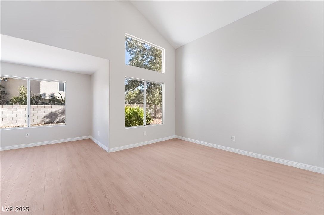 44 Avenida Gracia Henderson, NV 89074 | Single Family