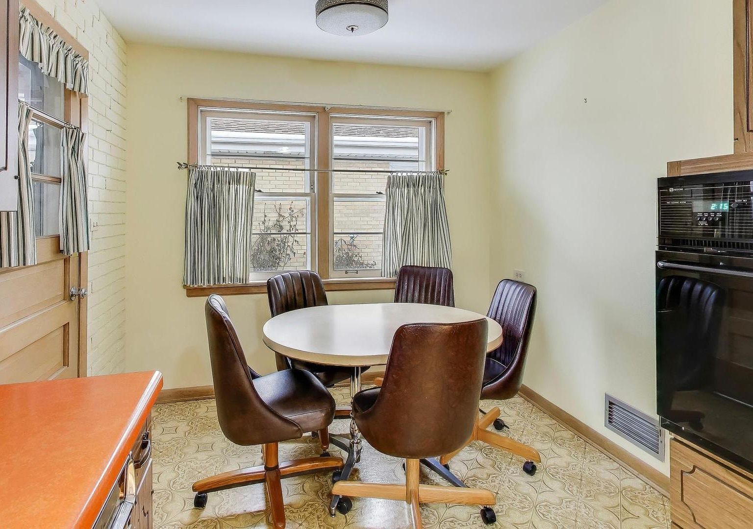 820 N Delphia Ave Park Ridge, IL 60068 | Single Family