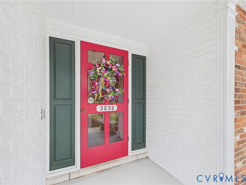 3232 Osborne Rd Chester, VA 23831  | Single Family
