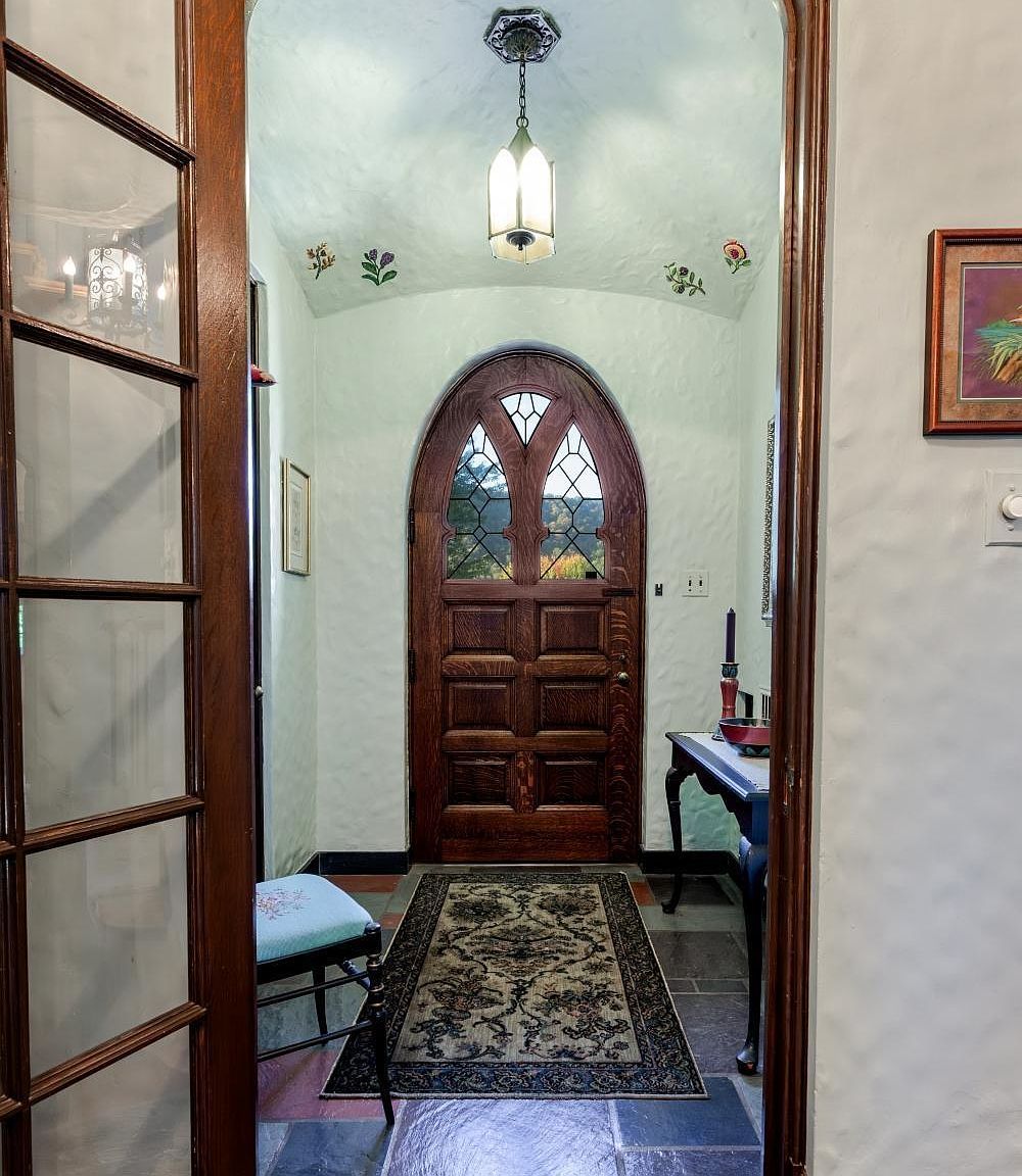 661 Market St Winona, MN 55987  | Single Family