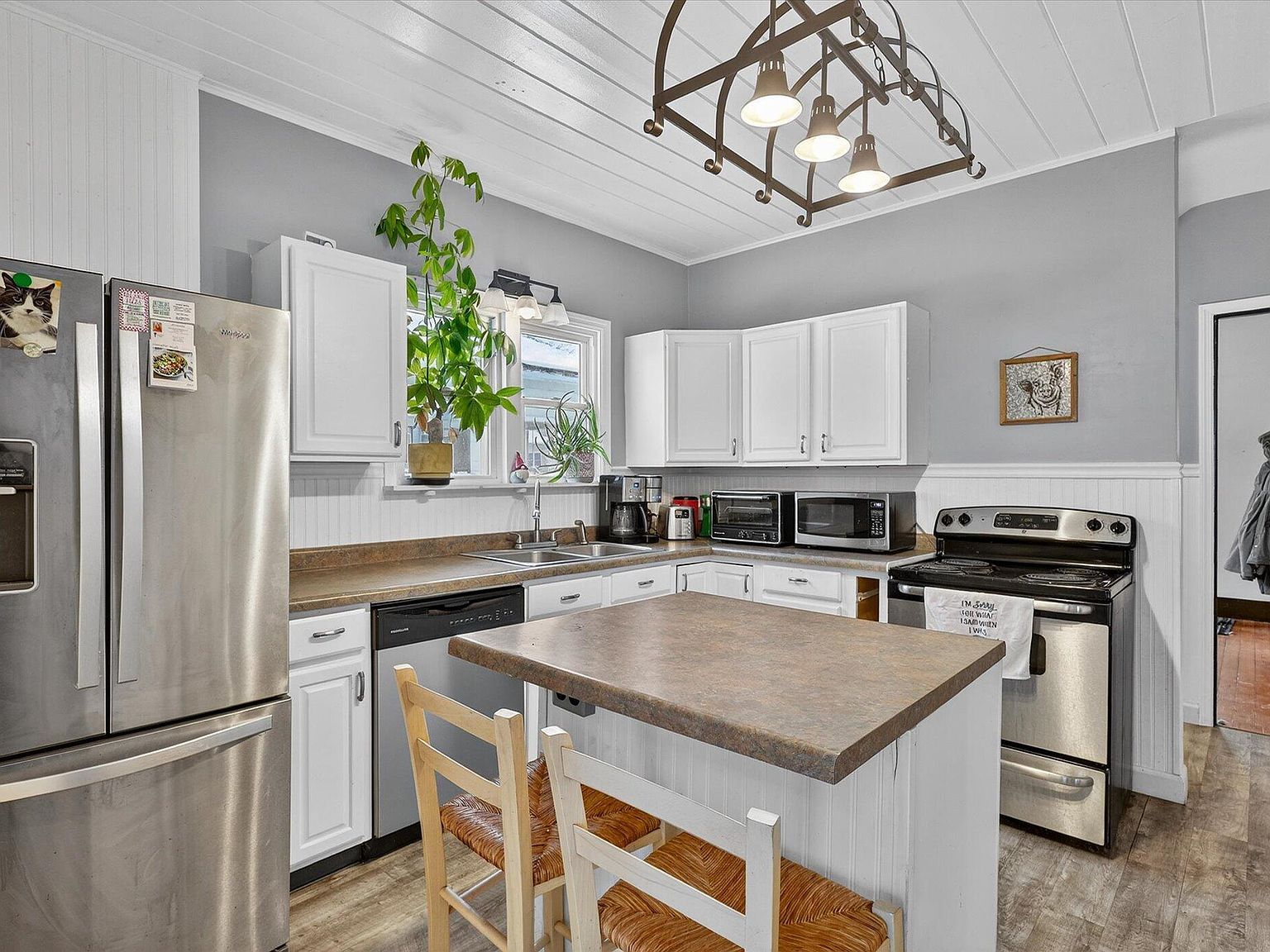 117 Charles Ct Buchanan, MI 49107 | Single Family