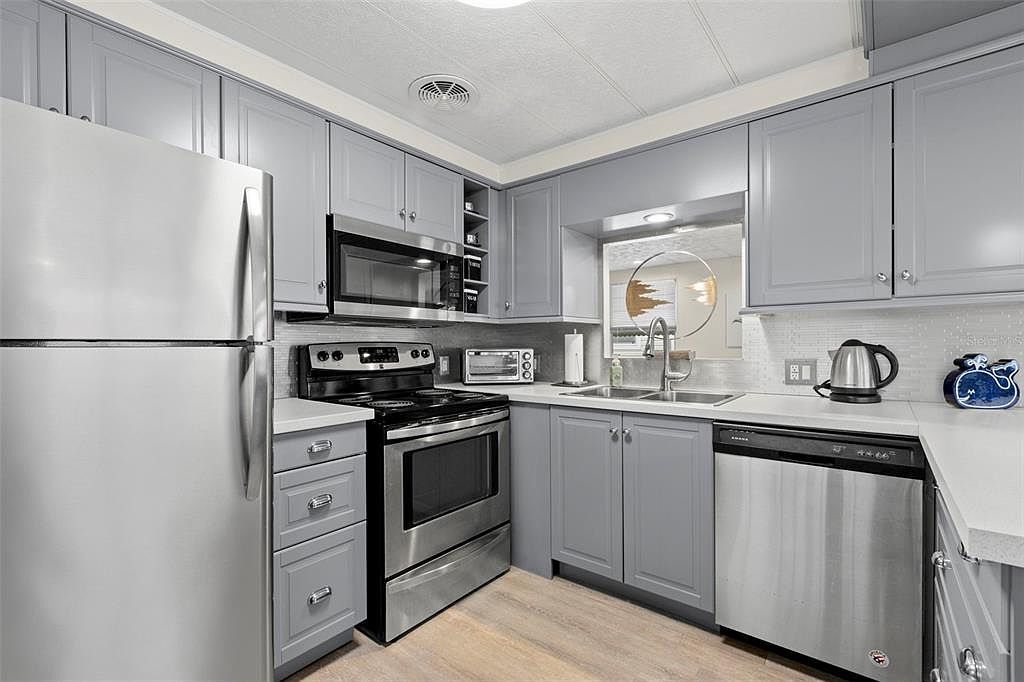 18675 Us Highway 19 N LOT 481 Clearwater, FL 33764 | New build