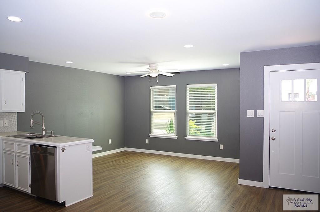 124A E Mar St #A South Padre Island, TX 78597 | New build