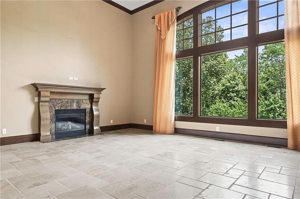 4501 N Hickory Ln Kansas City, MO 64116  | Single Family