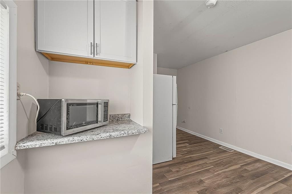 1426 N 3rd St Saint Joseph, MO 64505 | Single Family