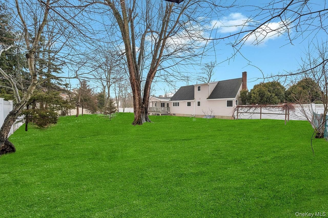 105 Browns Rd Nesconset, NY 11767 | Single Family