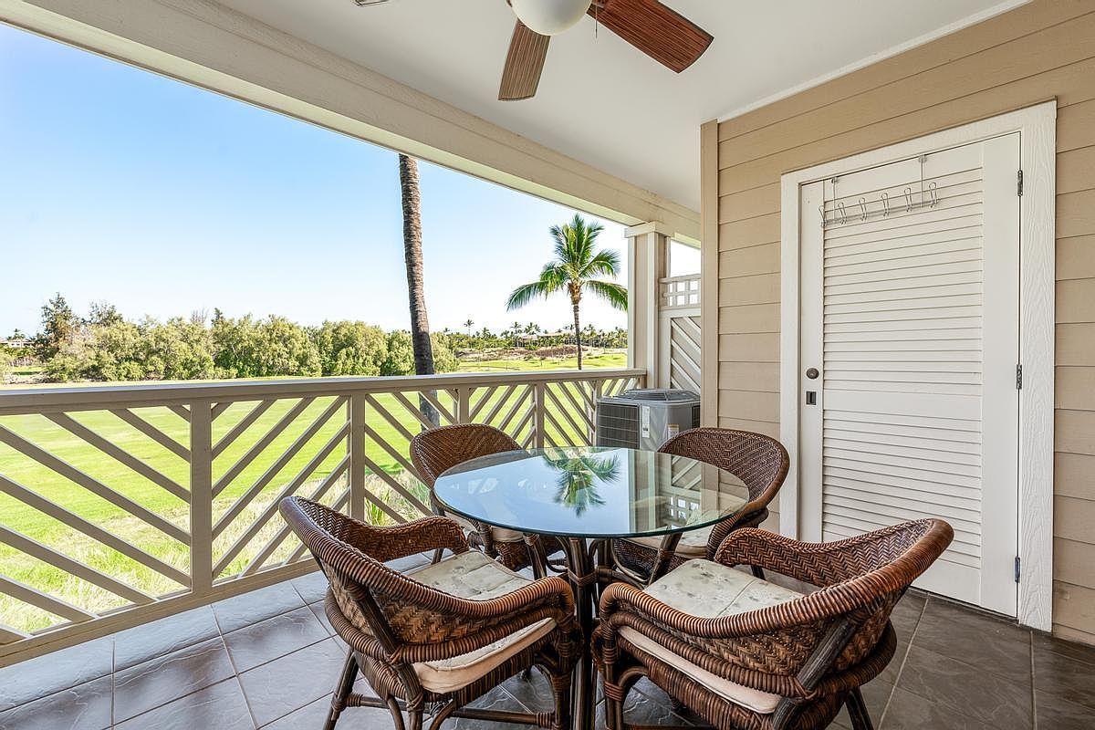69-200 Pohakulana Pl APT E23 Waikoloa, HI 96738  | Condominium