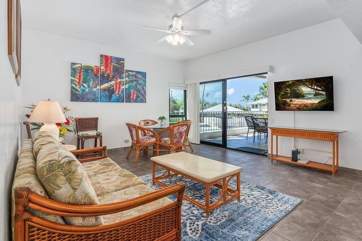 75-6040 Alii Dr #207 Kailua Kona, HI 96740  | Condominium