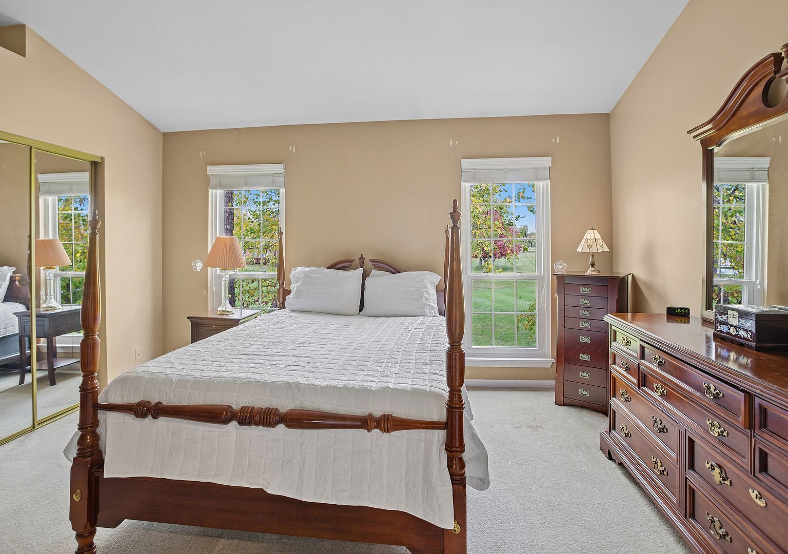 108 Golfview Dr Glendale Heights, IL 60139 | New build