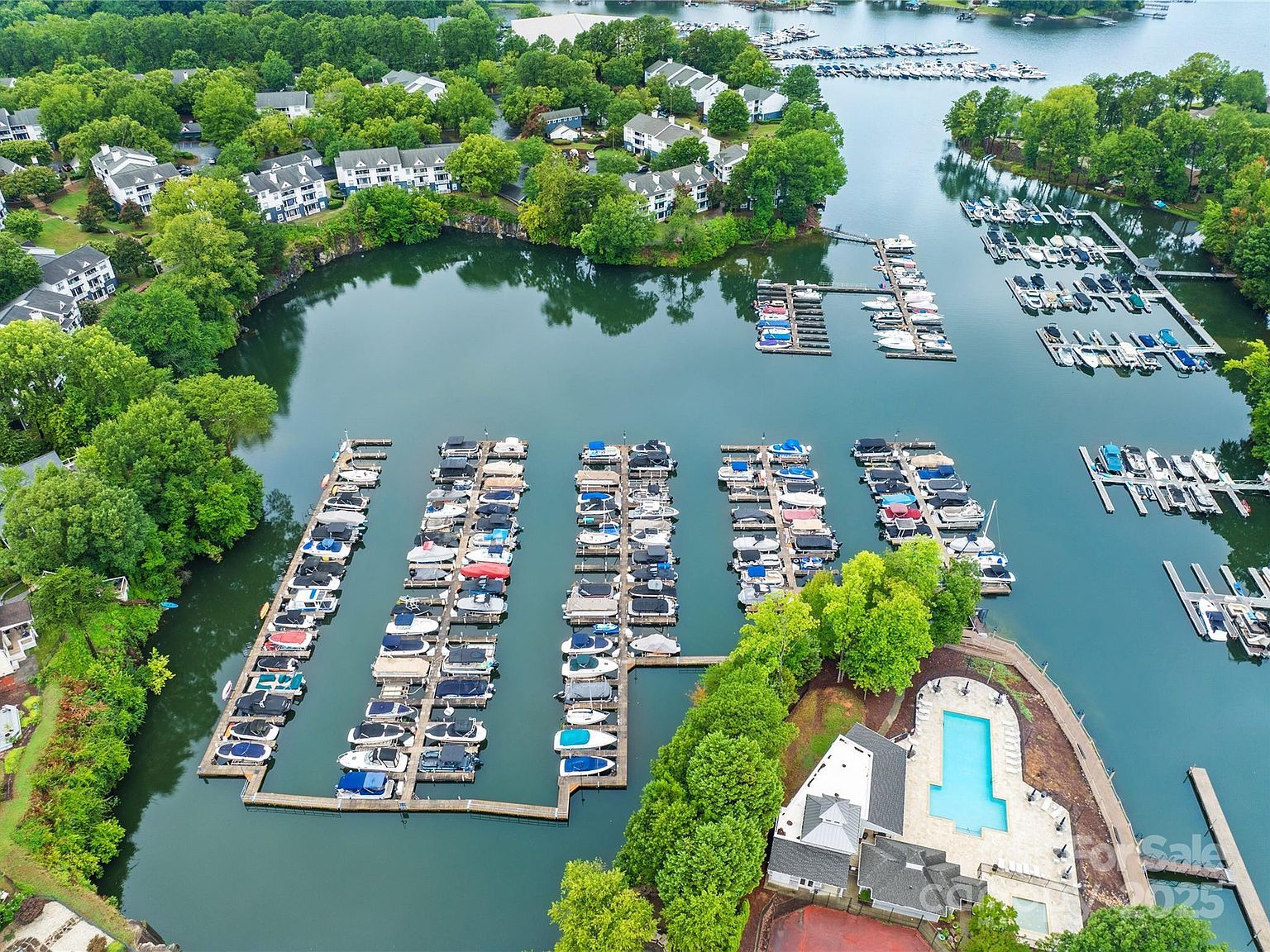 19739 Valiant Way Cornelius, NC 28031  | Single Family