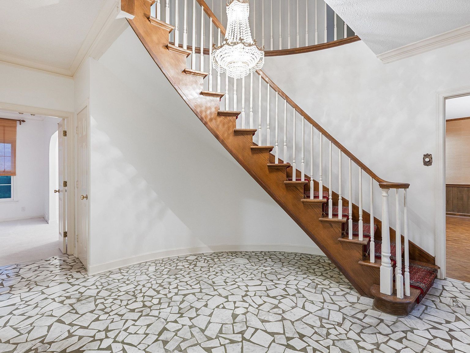 8181 Meadow Glen Dr Germantown, TN 38138  | Single Family