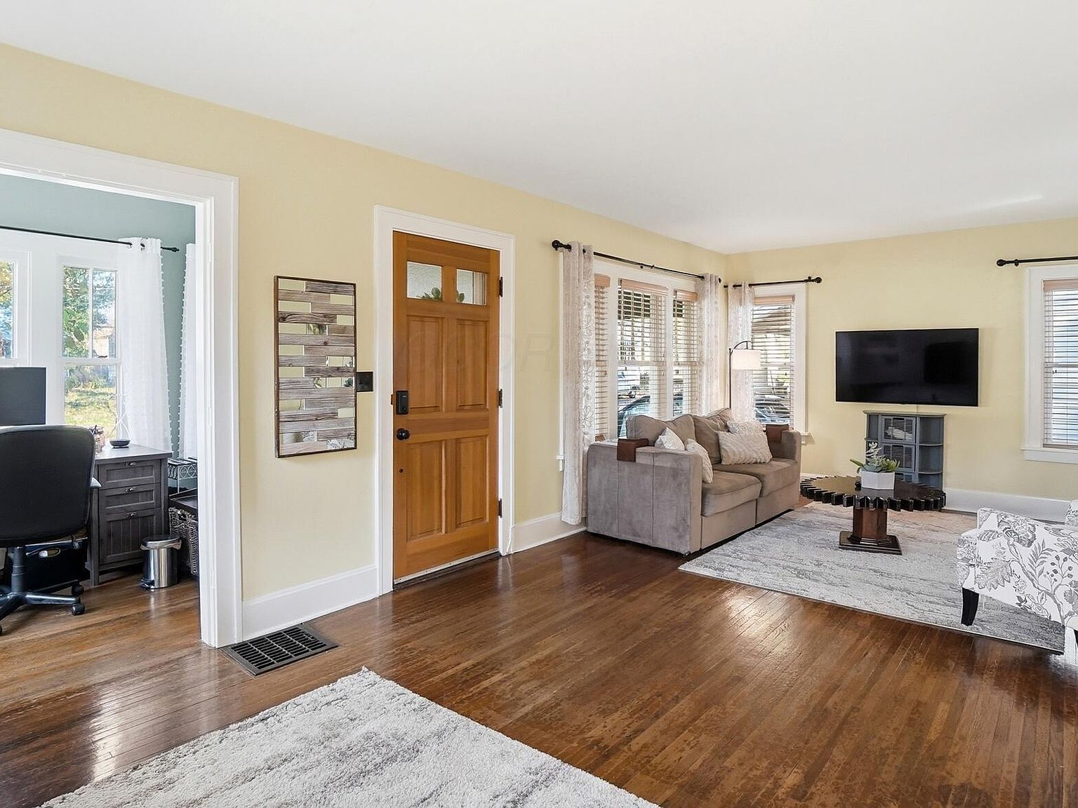 35 Hiawatha Ave Westerville, OH 43081  | Single Family