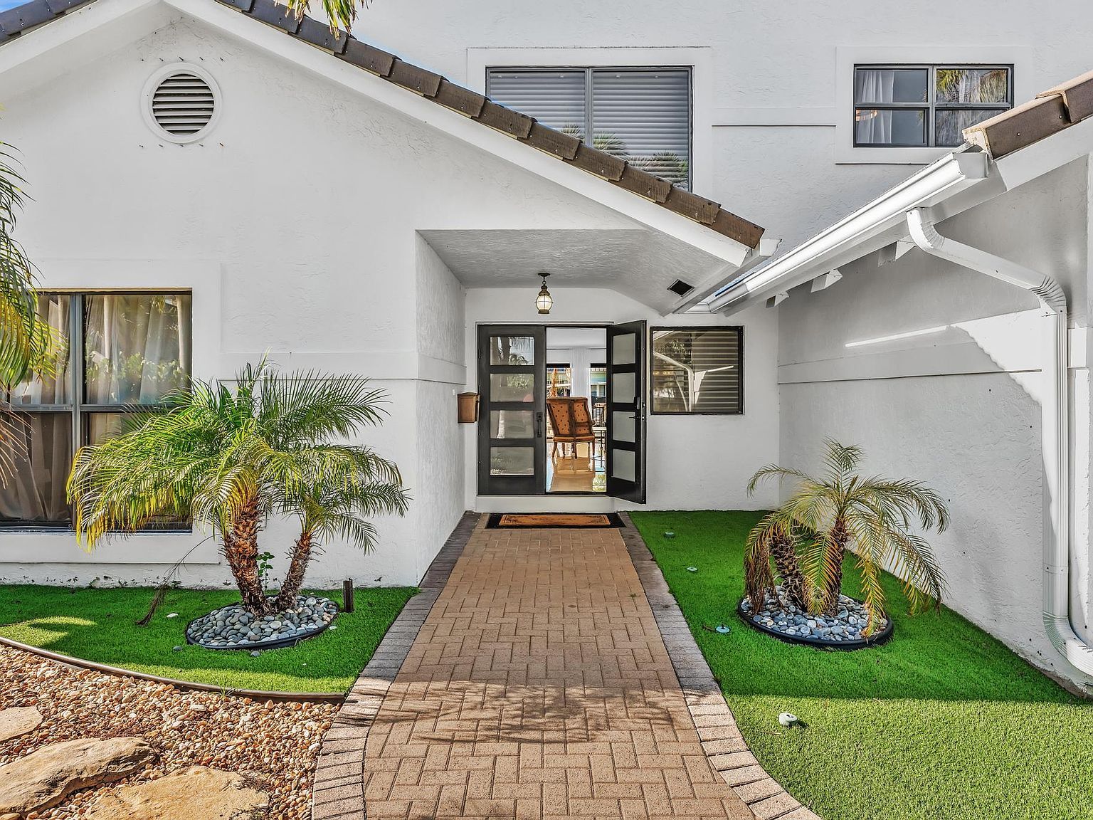 2888 NE 33rd St Pompano Beach, FL 33064 | Single Family