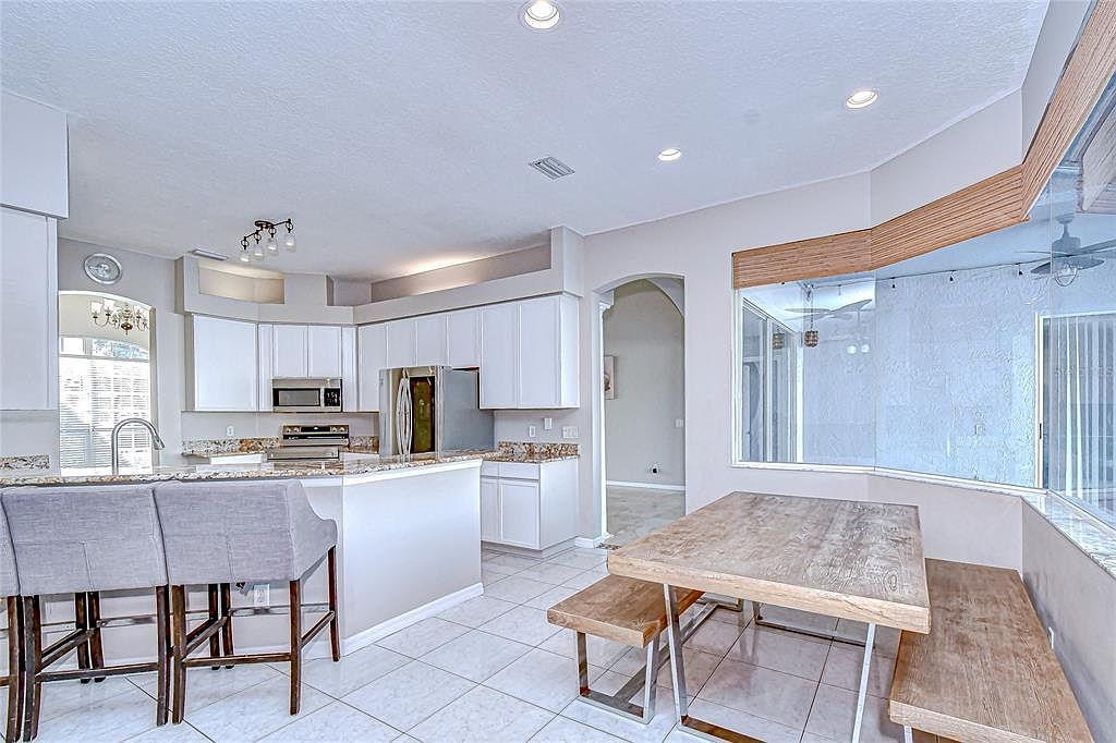 4401 Arranmore Cir Valrico, FL 33596  | Single Family