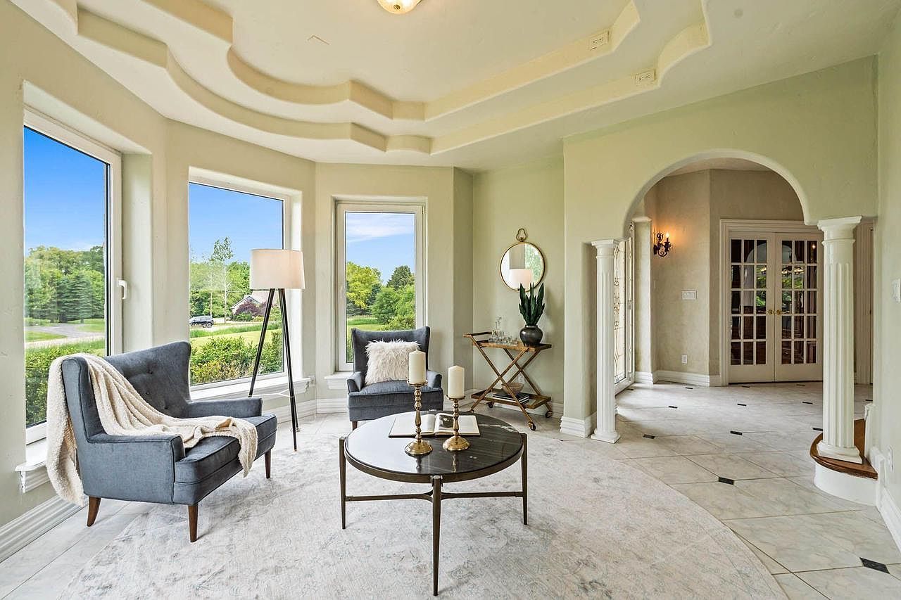 1626 Fox Hollow Ln Cedarburg, WI 53012  | Single Family