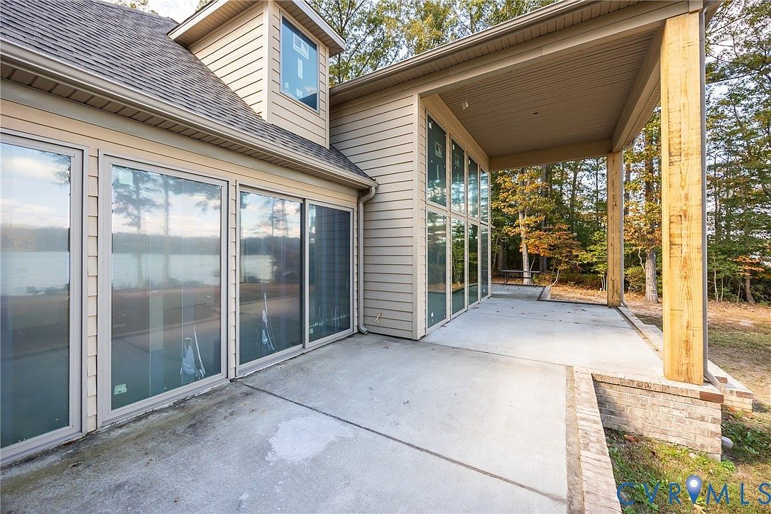 12403 Elizabeth Curtis Ln Gloucester, VA 23061  | Single Family