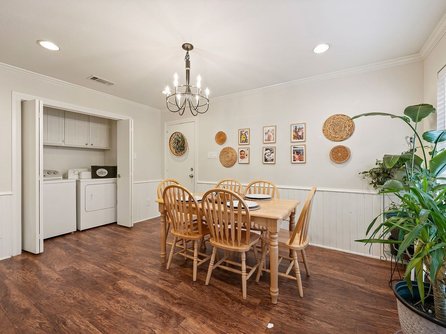 2611 Cummings Dr Bedford, TX 76021  | Single Family