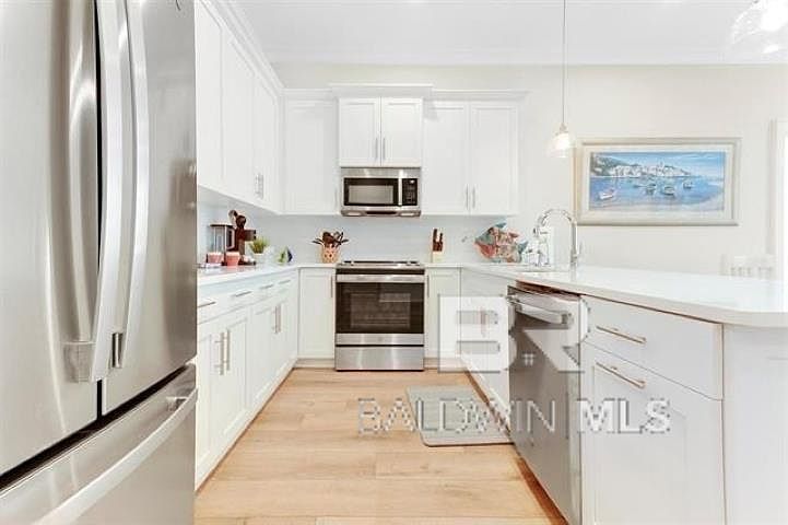 115 W 10th St #M Gulf Shores, AL 36542  | Single Family