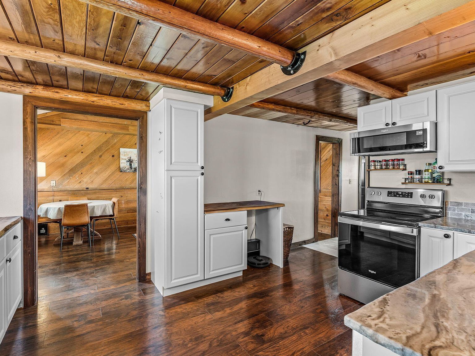 5720 SW Obsidian Ave Redmond, OR 97756  | Single Family