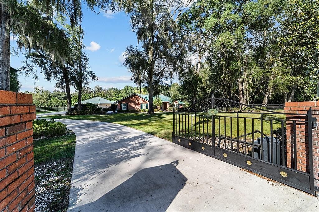 8801 SE 7th Avenue Rd Ocala, FL 34480  | Single Family