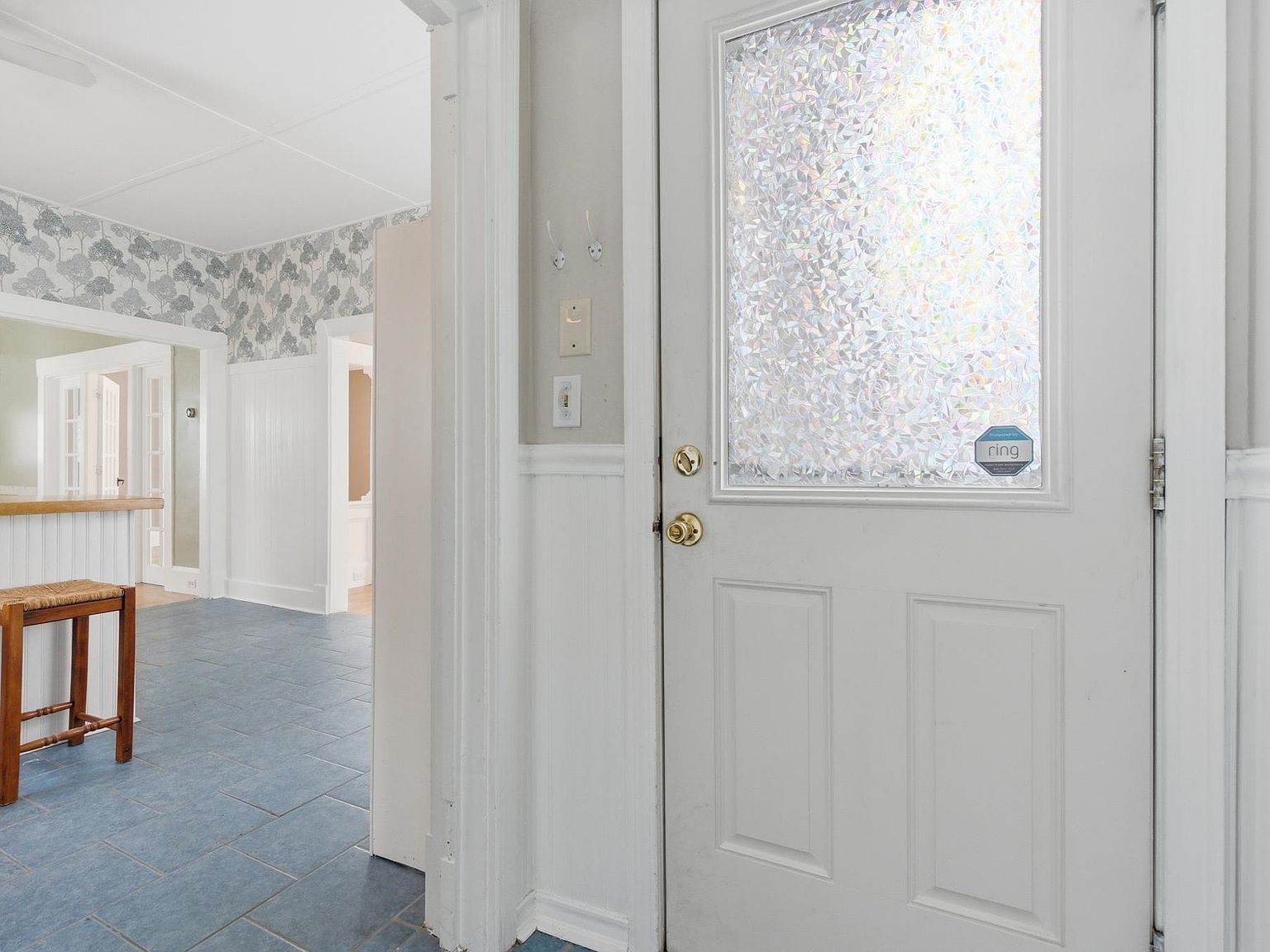 30 Ray St Manchester, NH 03104 | Single Family