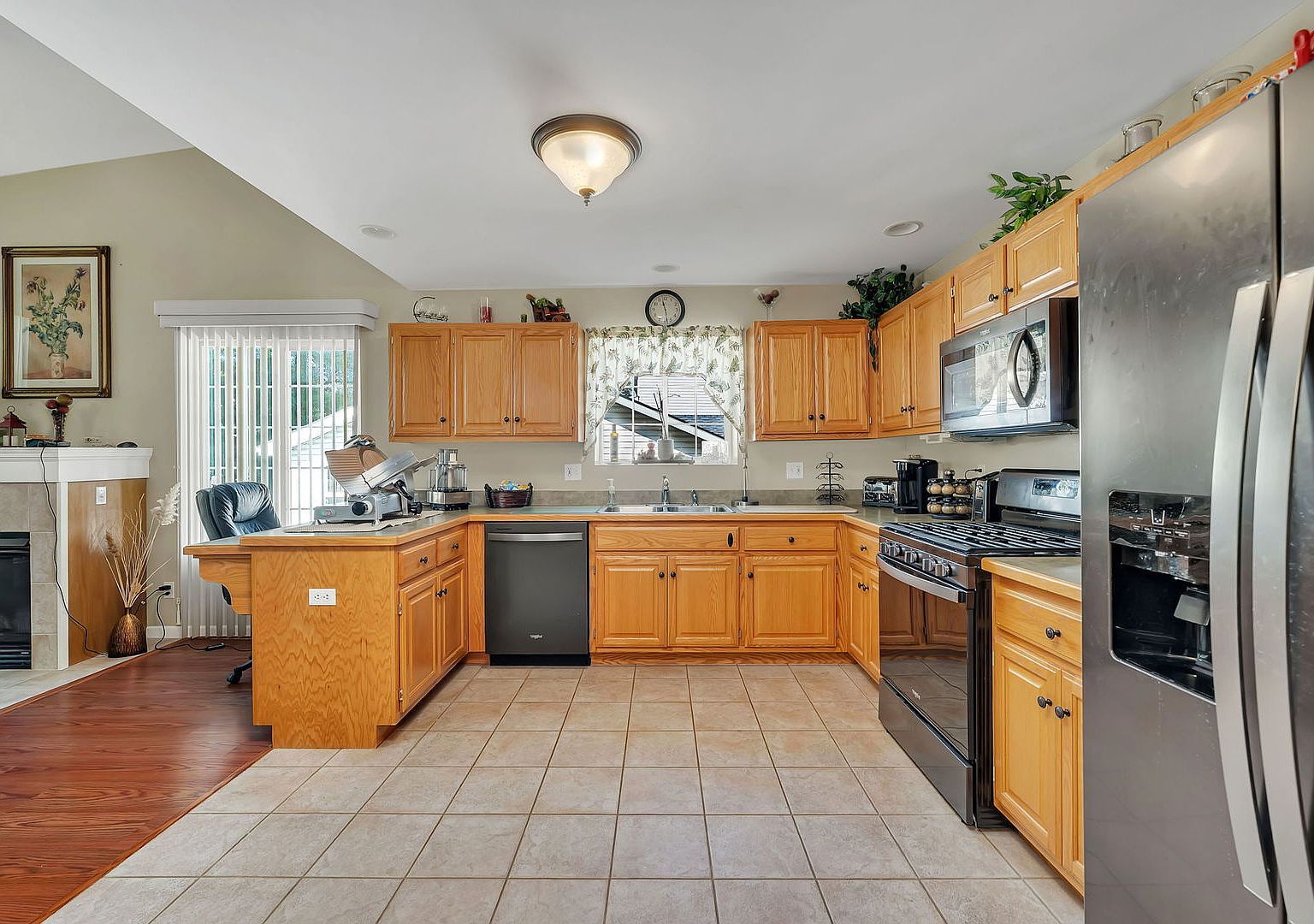 106 N Harbor Lndg Braidwood, IL 60408  | New build