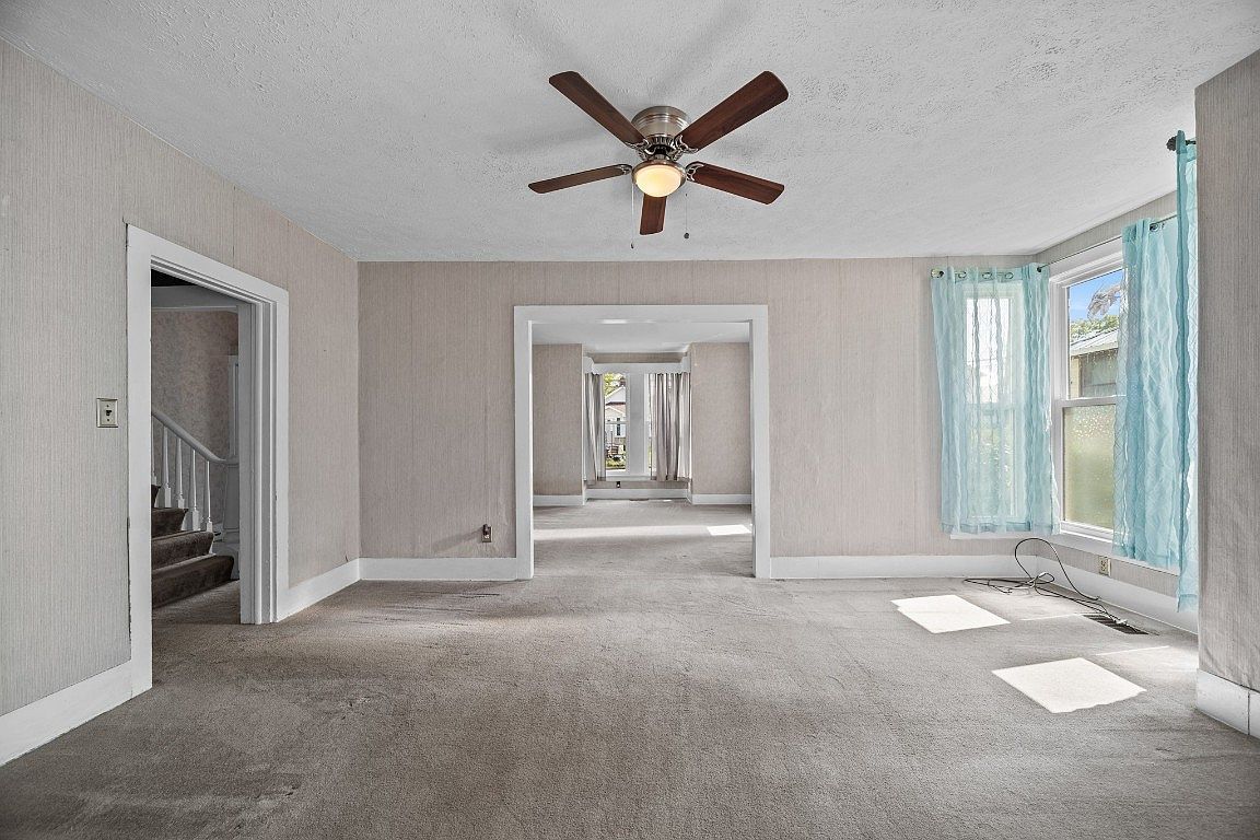 108 S Main St West Springfield, PA 16443  | Single Family