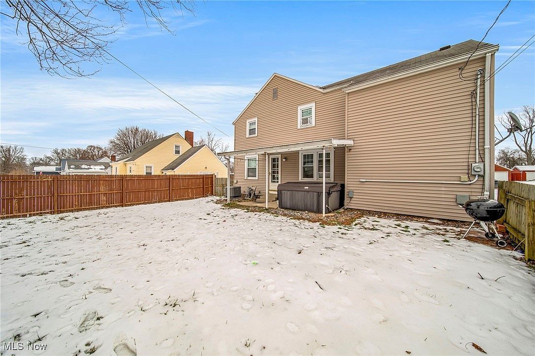 3129 Lincoln Dr Ashtabula, OH 44004  | Single Family