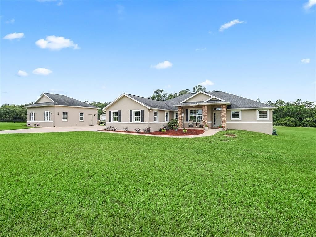 41525 Saddle Ridge Ln Weirsdale, FL 32195  | Single Family