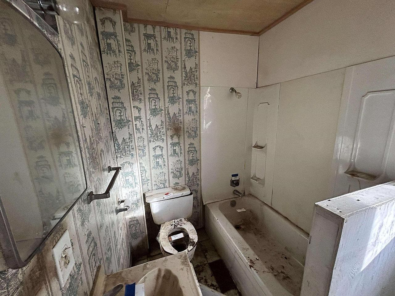 309 McLean Ave Tomah, WI 54660  | Single Family