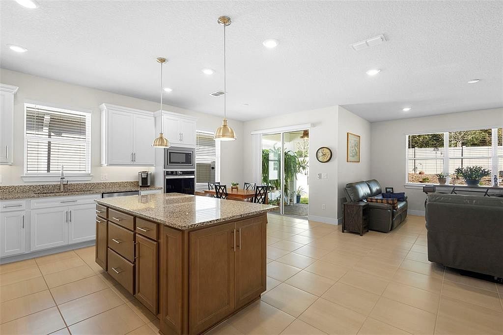 2024 Canopy Terrace Blvd Deland, FL 32724 | Single Family