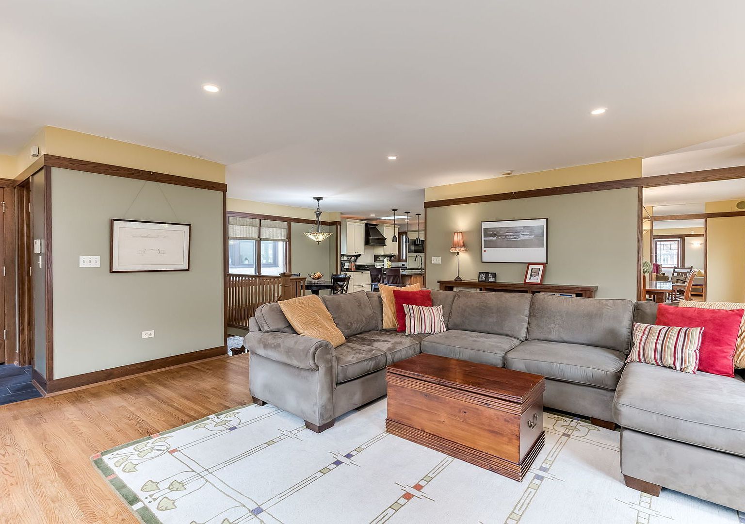 710 William St River Forest, IL 60305  | Single Family