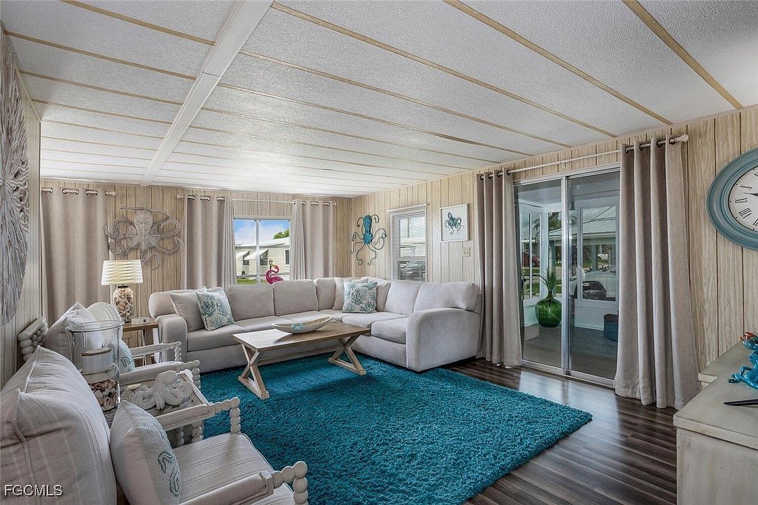 2782 Wedgewood Dr North Fort Myers, FL 33917 | New build