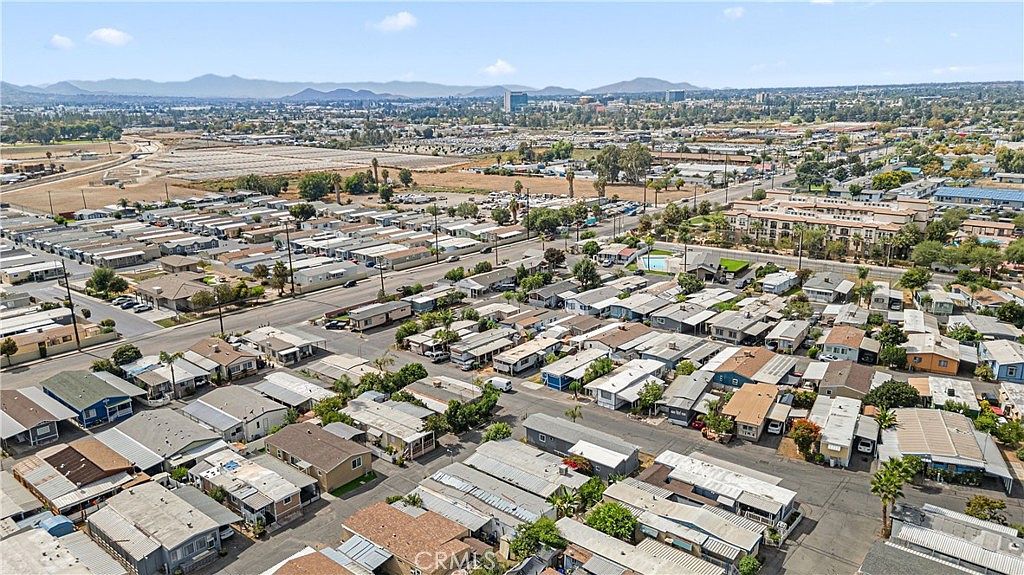 760 E 9th St SPC 117 San Bernardino, CA 92410  | New build