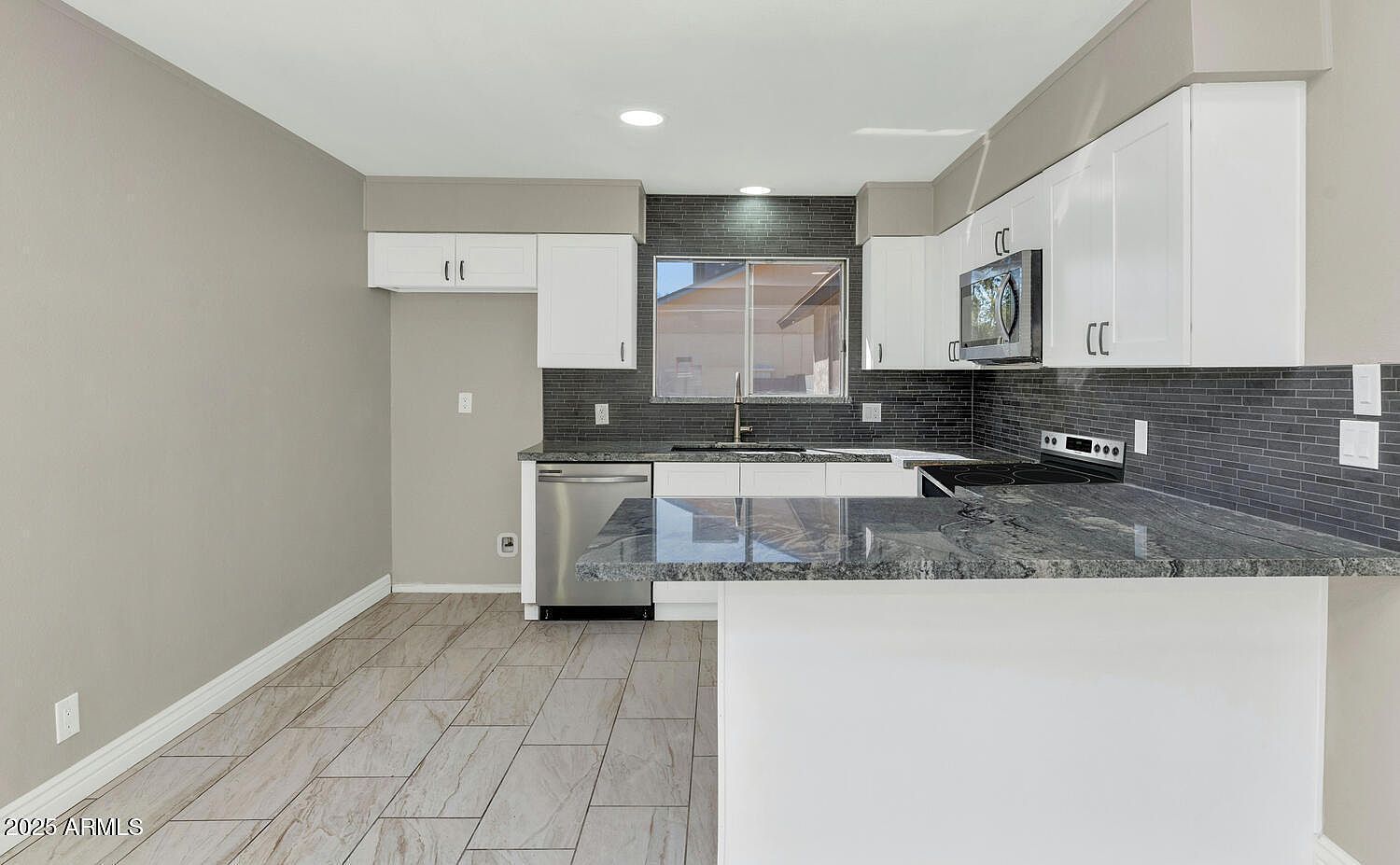 2555 S Patterson Mesa, AZ 85202  | Single Family