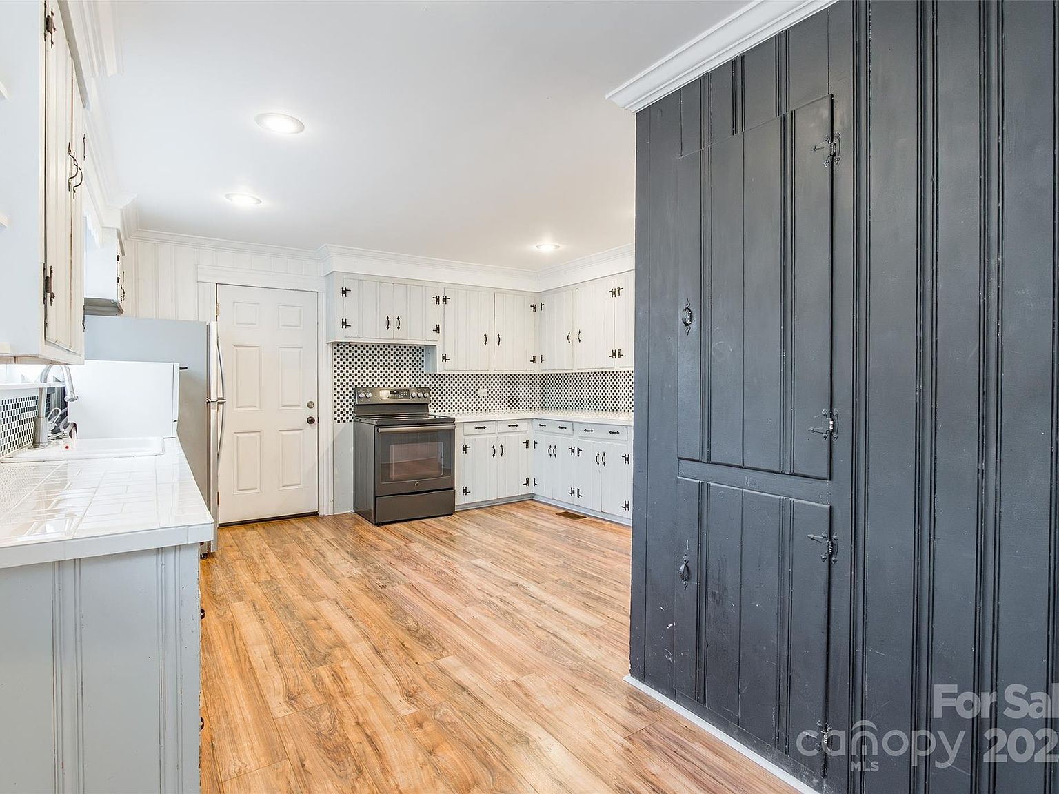 107 Hampton St Chester, SC 29706  | Single Family