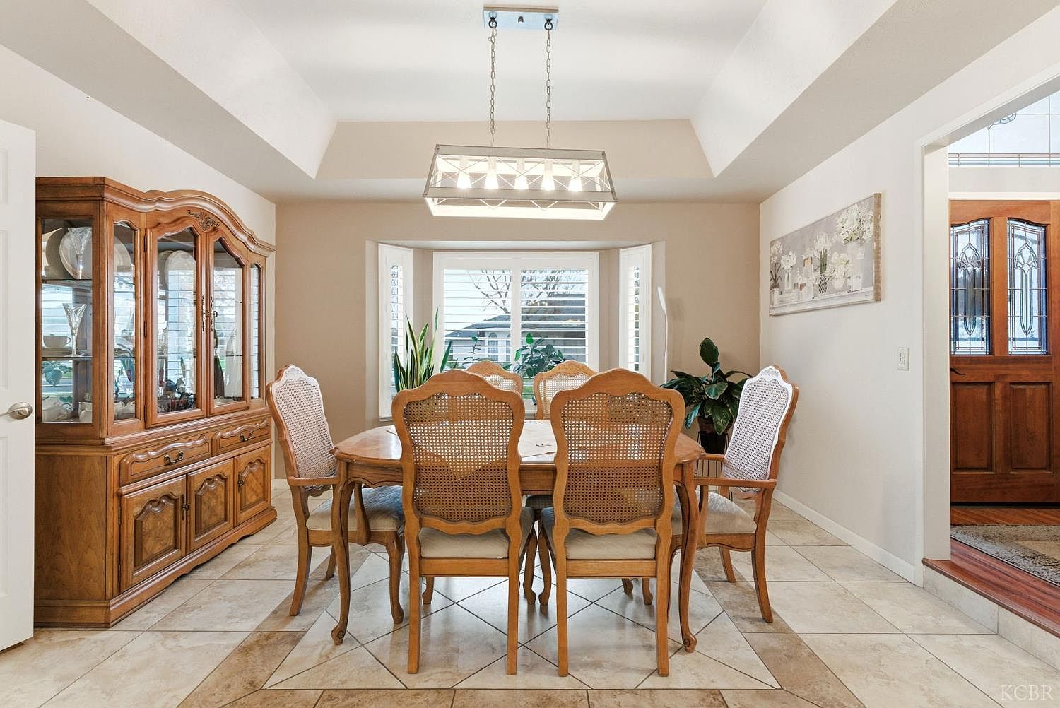 2504 N Kensington Way Hanford, CA 93230  | Single Family